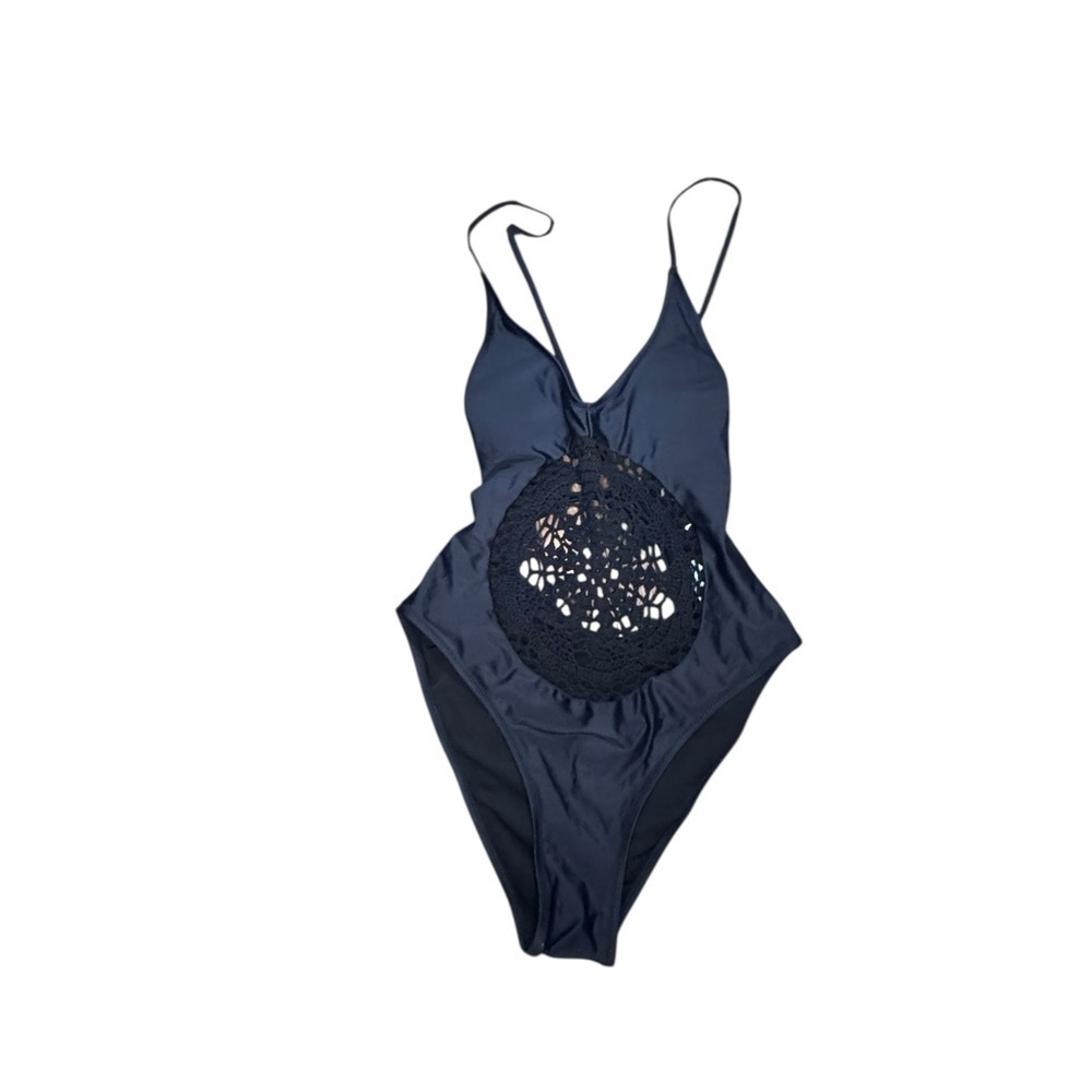 Cupshe black crochet accent  one piece swimsuit Med NWT sw13